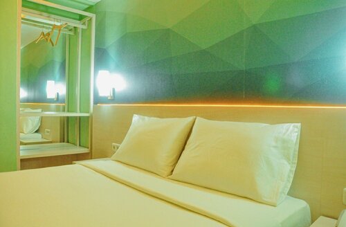Гостиница Hins Hotel в Джакарте