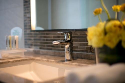 Фото Holiday Inn Express Hangzhou Gongshu, an Ihg Hotel