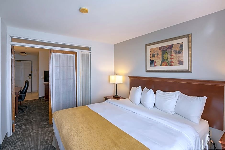 Фото Country Inn & Suites by Radisson, Lewisville, Tx