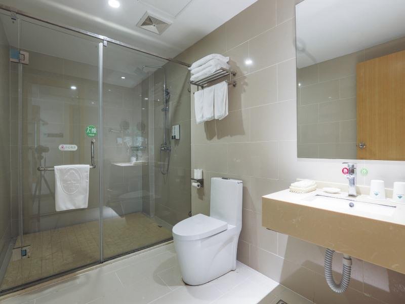 Фото GreenTree Inn Zhangjiagang Yangshe Old Street Stadium