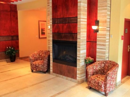 Фото Days Inn & Suites by Wyndham West Edmonton