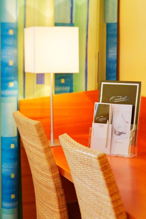 Фото Hotel Central