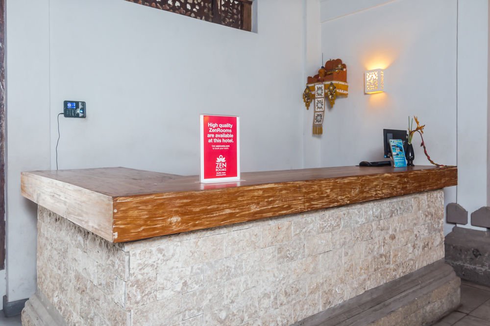 Фото Zen Rooms Seminyak Batu Belig