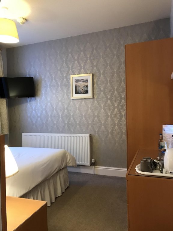 Фото Bowden Lodge Hotel