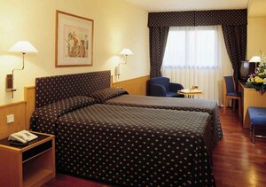 Гостиница Nh Ciudad de Valencia