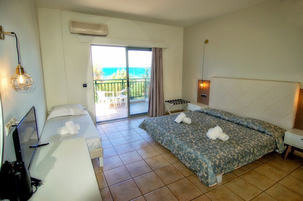 Фото Gouves Bay Hotel