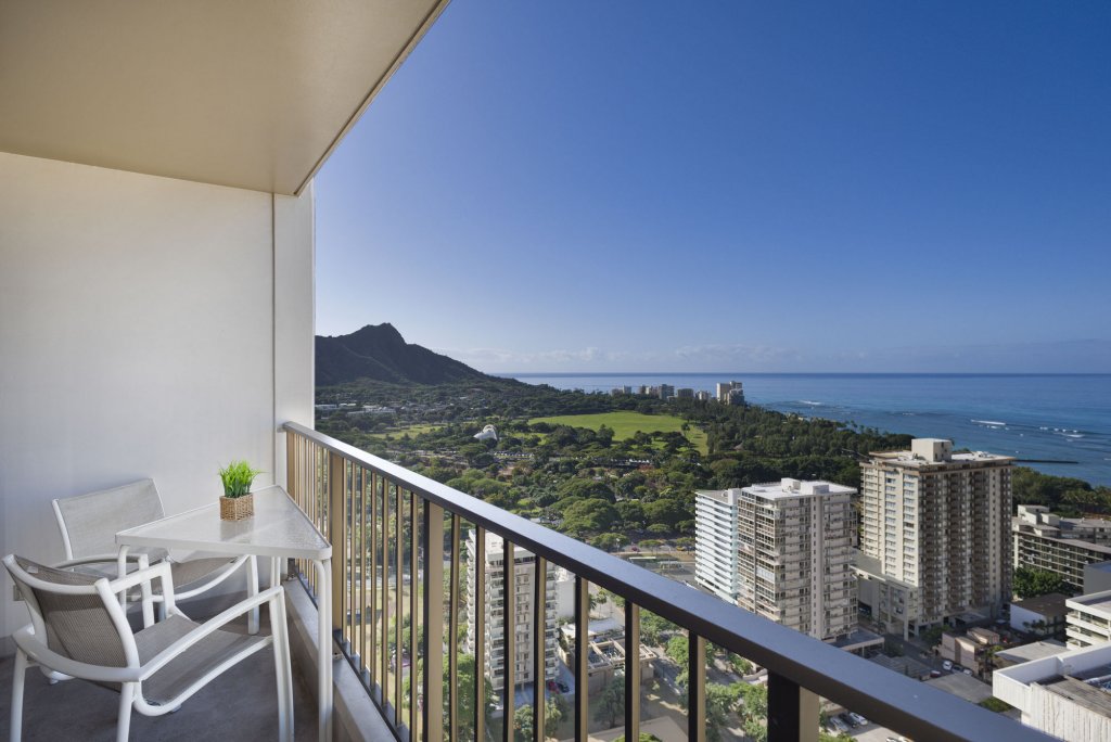 Фото Aston Waikiki Sunset