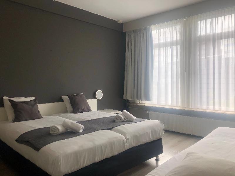 Фото Grand Hotel Central