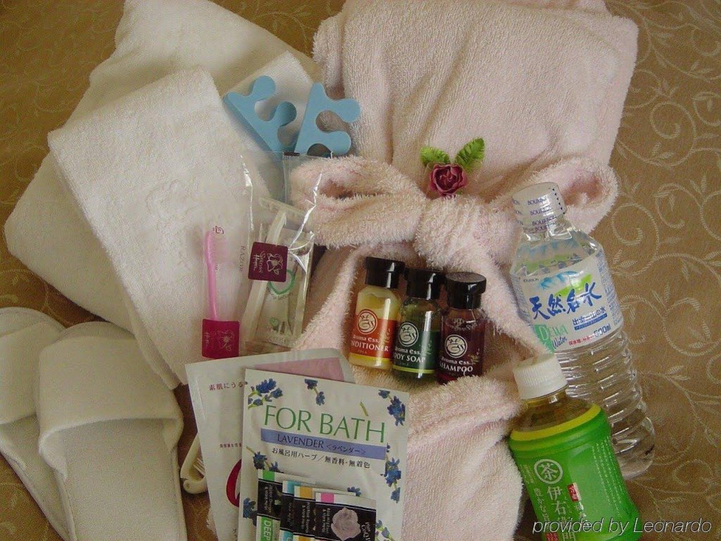 Фото Shin-Osaka Station Hotel Annex	