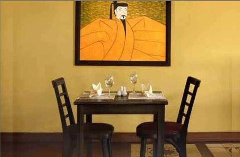 Фото Amanjaya Pancam Suites Hotel