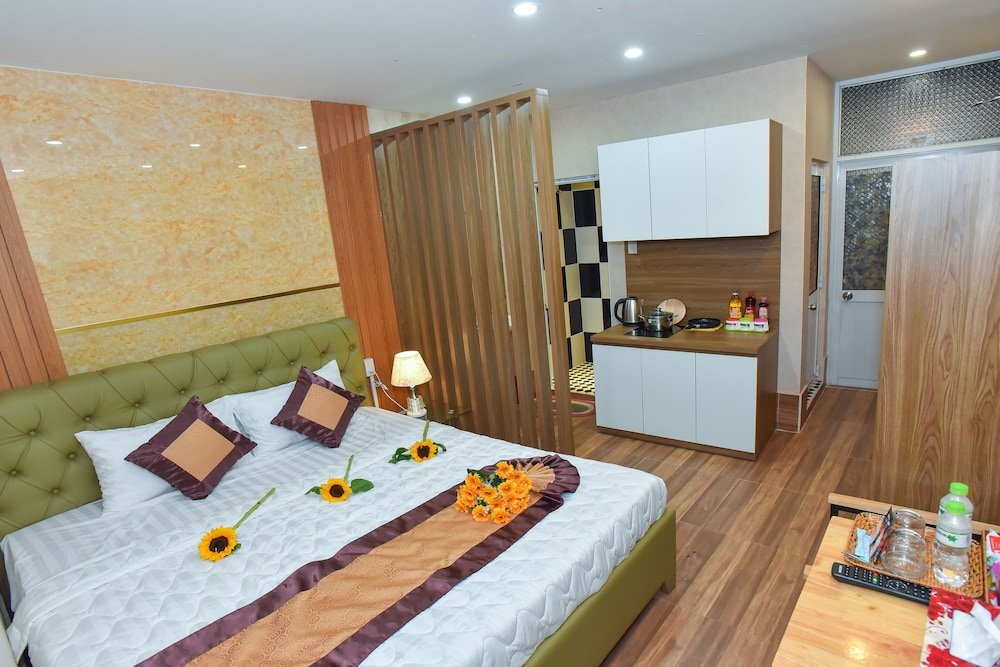 Фото Henry & Iris Hotel