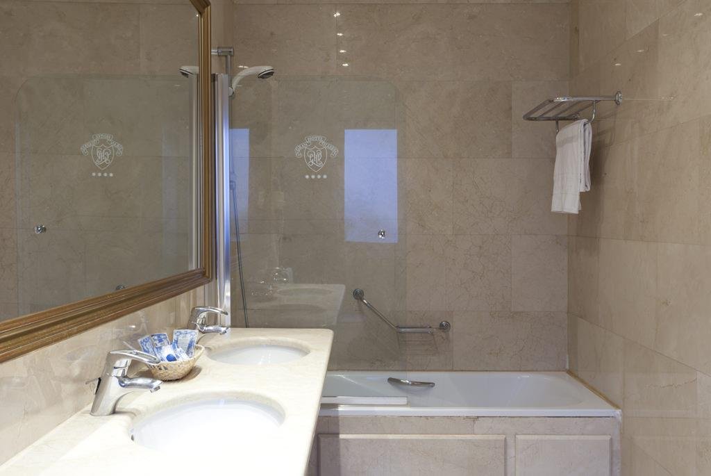 Фото Bless Hotel Madrid, a member of The Leading Hotels of the World