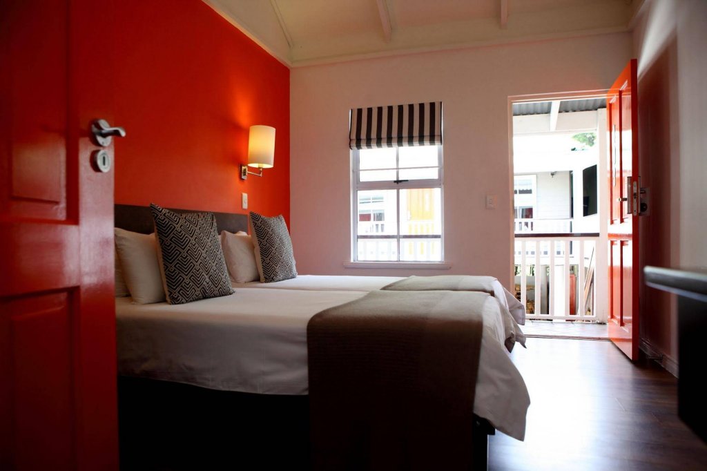 Фото Never at Home Green Point