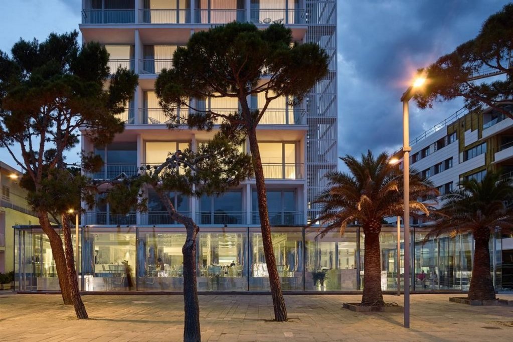 Фото Hotel Aromar
