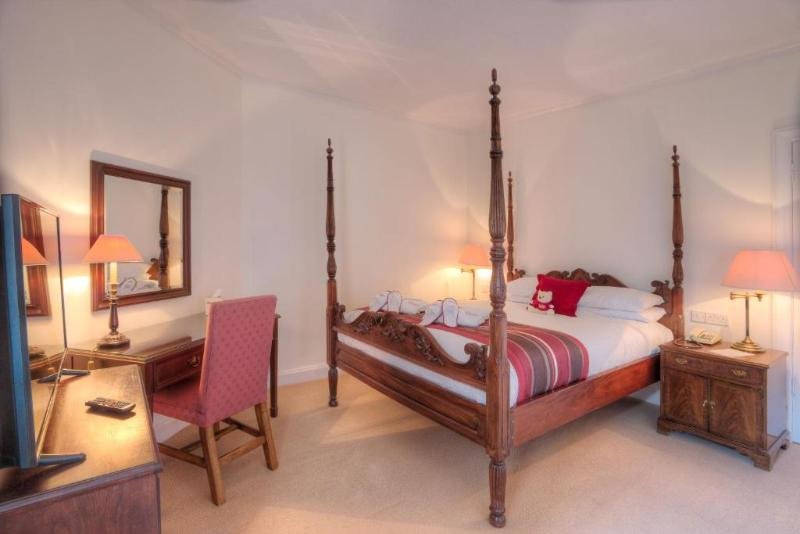 Фото Muthu Newton Hotel