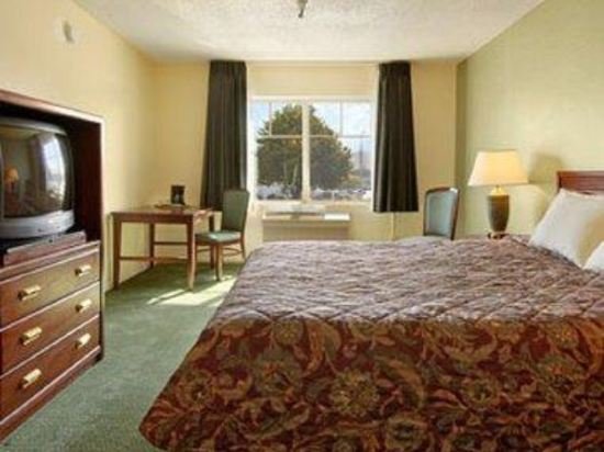 Фото Red Roof Inn Arcata