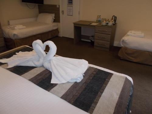 Фото Queens Arms Country Inn