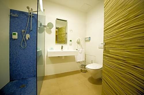Фото Ibis Styles Catania Acireale