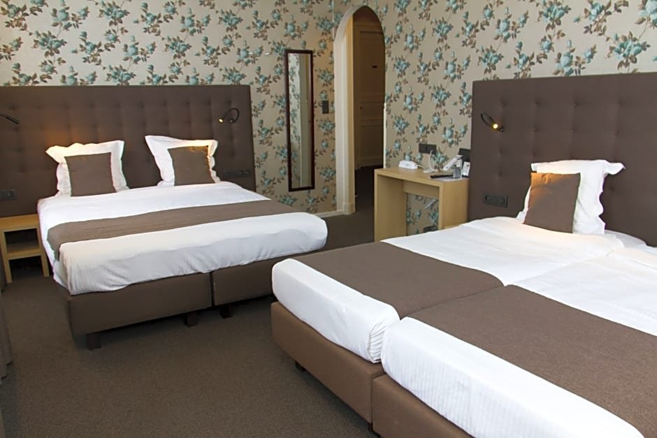 Фото Golden Tree Hotel