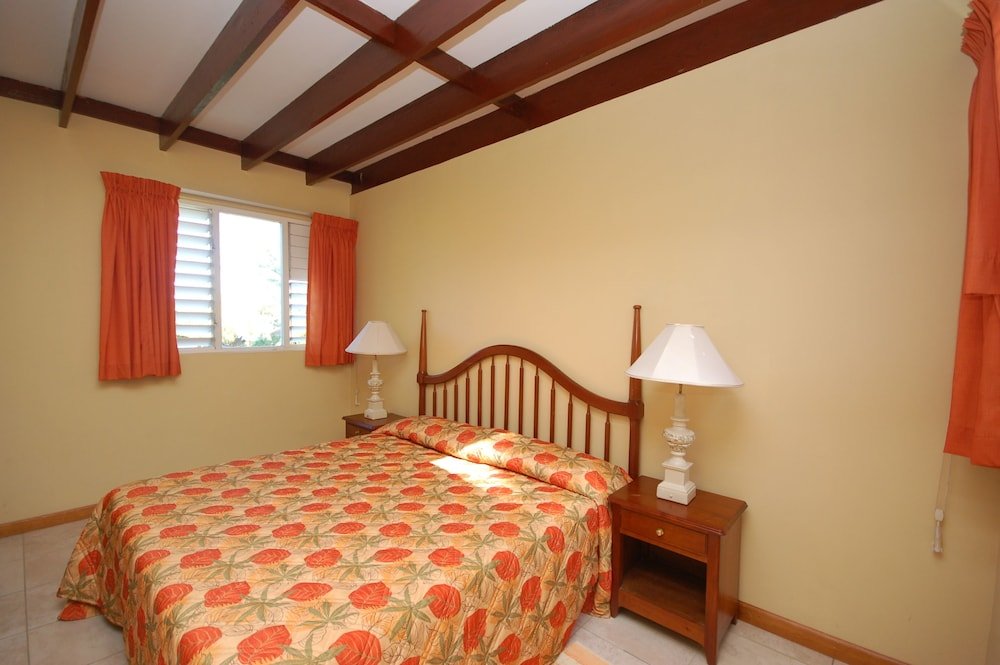 Фото Miramar Villa