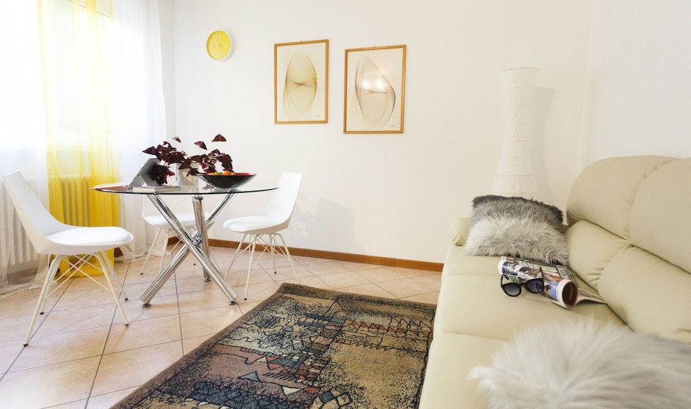 Фото Lovers Retreat