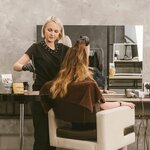 Slavinskiy Hair Studio (Furshtatskaya Street, 19) ، مصففو الشعر