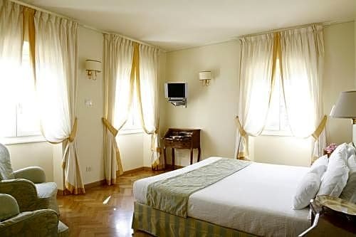 Фото La Vittoria Boutique Hotel