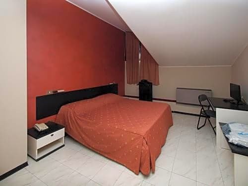 Фото Hotel Versailles