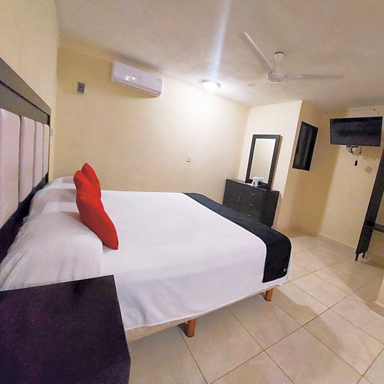 Фото Hotel Jardin Cancun