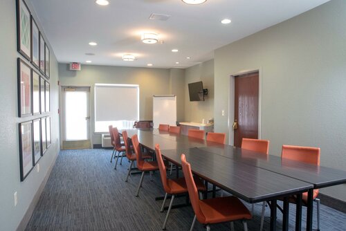 Гостиница Holiday Inn Express & Suites Chester-Monroe-Goshen в Монро