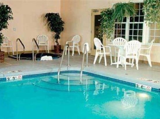 Фото Country Inn & Suites by Radisson, Goldsboro, Nc