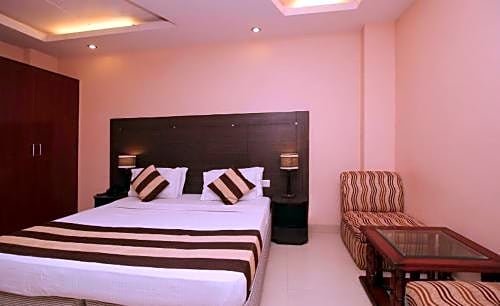 Фото Hotel Kyron