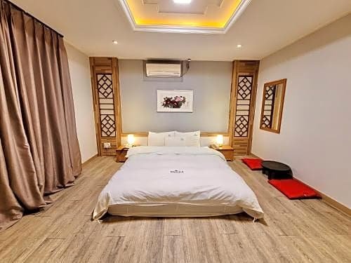 Фото Hotel Bricks Haeundae