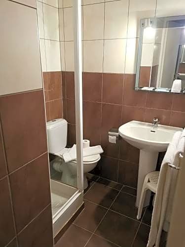 Фото Madame Mere