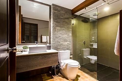 Фото Naiya Buree Resort at Nai Harn Beach