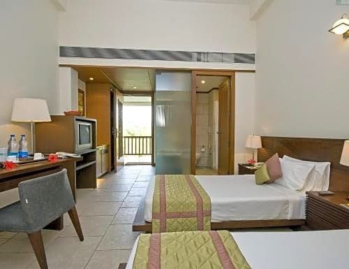 Фото Vedic Village SPA Resort