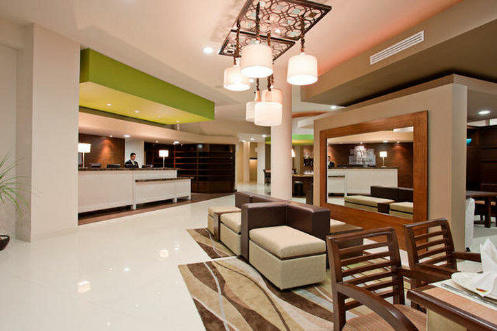 Гостиница Holiday Inn Tijuana Zona Rio Hotel в Тихуане