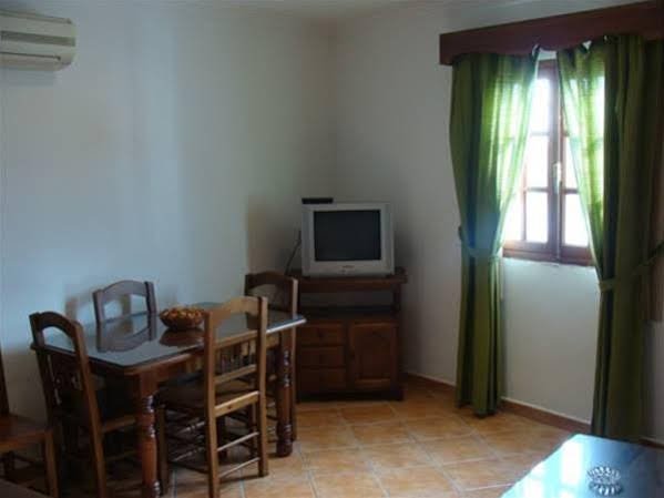 Фото Apartamentos Reysan