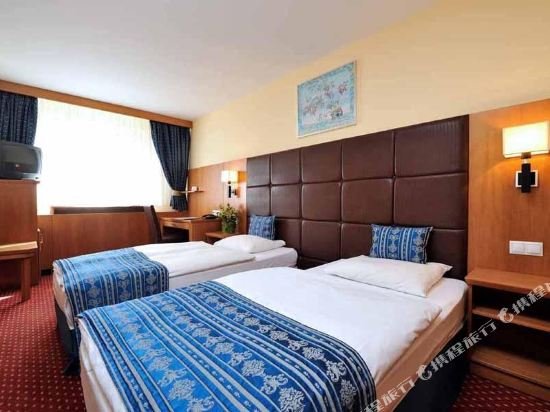 Фото Carlton Hotel Buda Castle