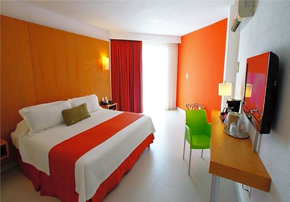 Фото Отель Adhara Express