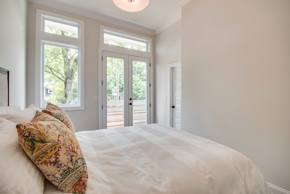 Фото 3br 2 5 Ba Nashville Contemporary by Redawning