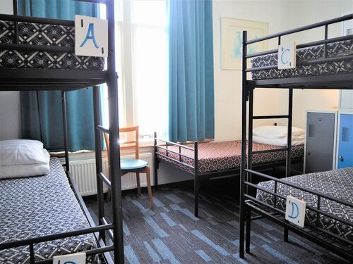 Гостиница Euphemia Old City Canal Zone в Амстердаме