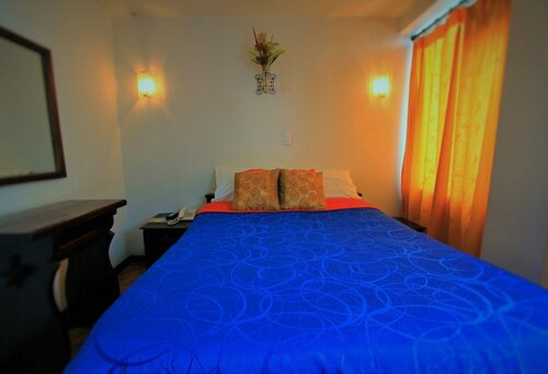 Гостиница Hotel Royal Suite в Манисалесе