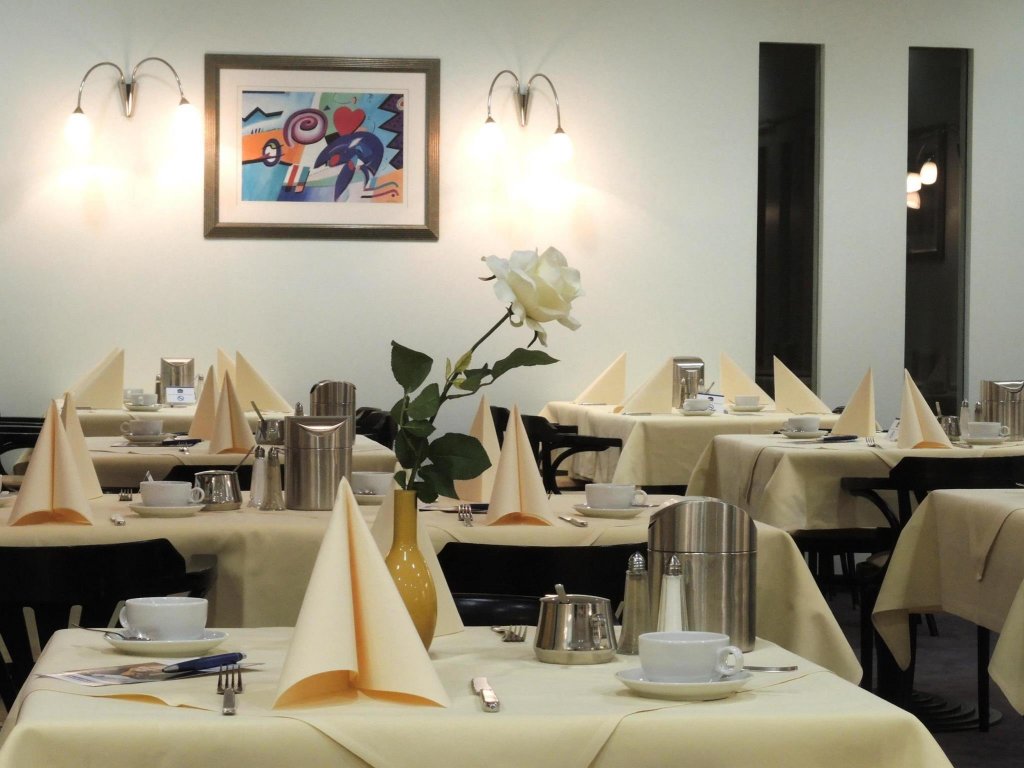 Фото Best Western Hotel Im Forum Muelheim