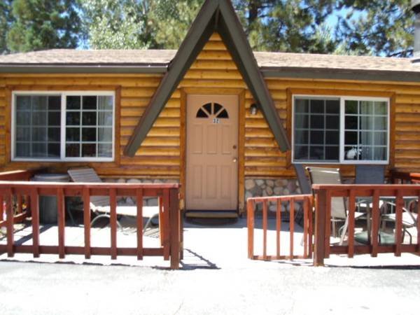 Фото Big Bear Frontier