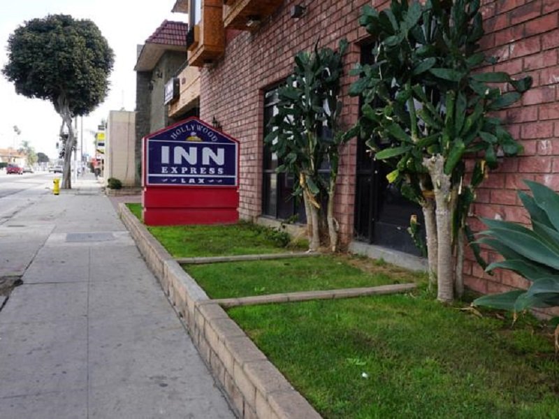 Фото Hollywood Inn Express Lax
