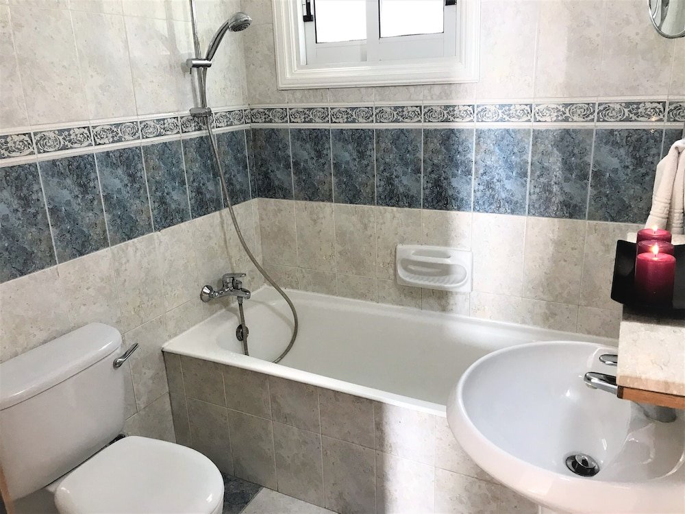 Фото Fig Tree Z Holiday Villas