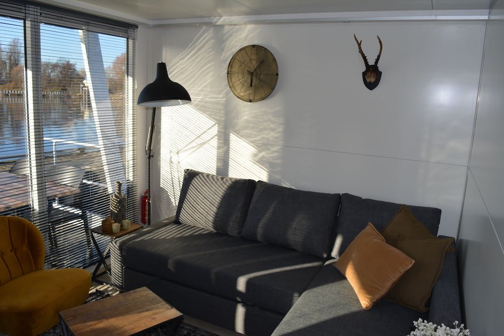 Фото Houseboat Havana