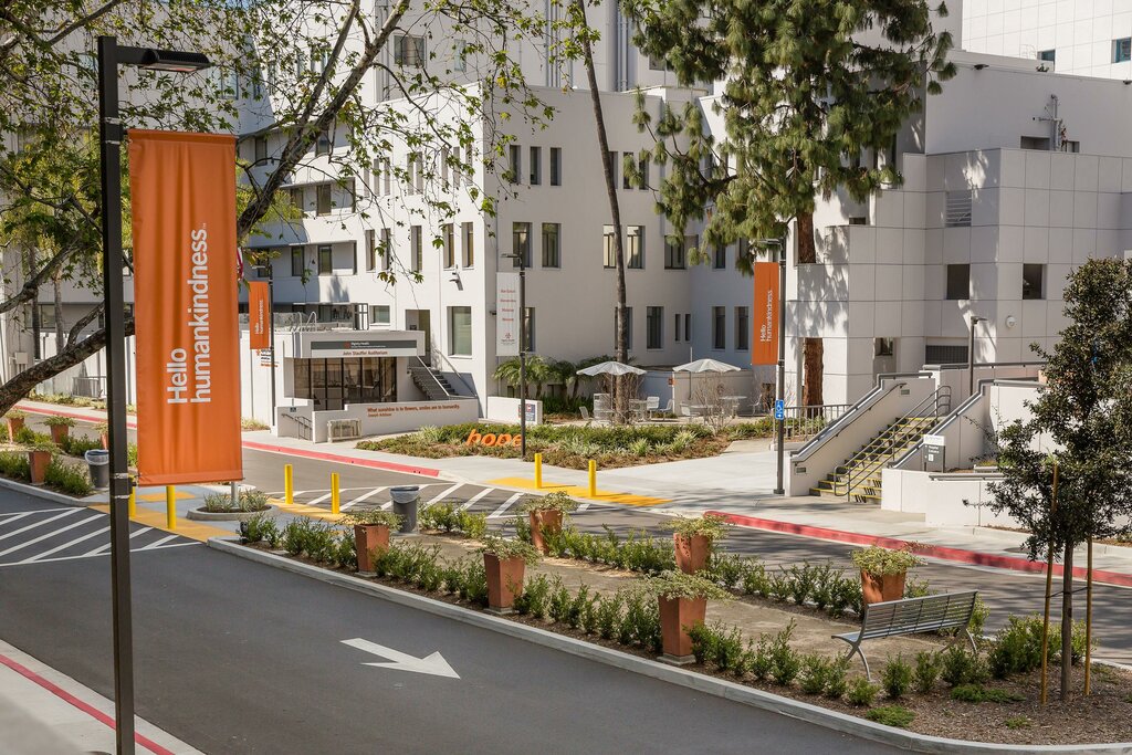 Medical center, clinic Gastrointestinal Services - Glendale Memorial Hospital and Health Center - Glendale, Glendale, photo