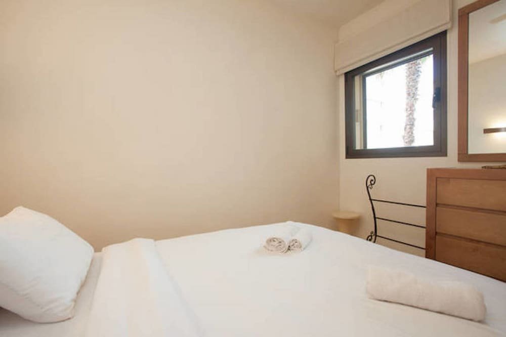 Фото Central New Cozy 1br by the beach